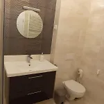 President Apartmanhaz - Nincs Szomszed - Egy Idoben,egy Tarsasag - 公寓 *
