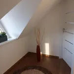 President Apartmanhaz - Nincs Szomszed - Egy Idoben,egy Tarsasag - Apartmán Bekescsaba