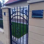 President Apartmanhaz - Nincs Szomszed - Egy Idoben,egy Tarsasag - 公寓 *