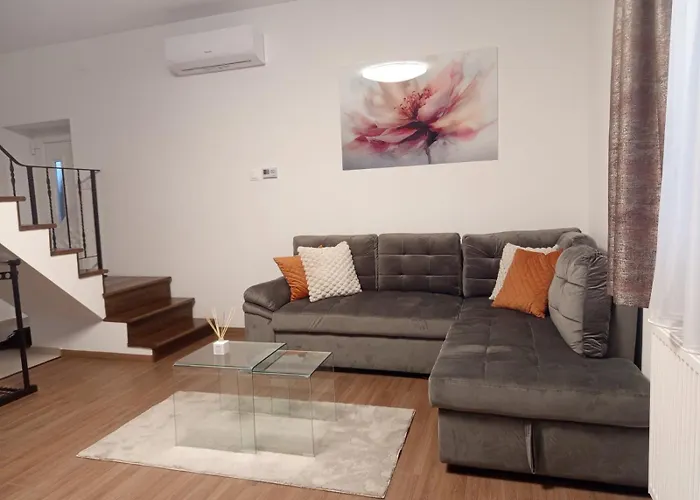 President Apartmanhaz Lägenhet *